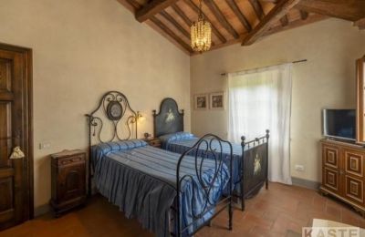 Landelijk pand te koop Crespina, Toscane, Schlafzimmer