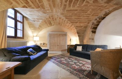 Landhuis te koop Uzès, Occitanie, Foto 8/28