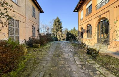Historische villa te koop Castelletto Sopra Ticino, Piemonte, Foto 1/24