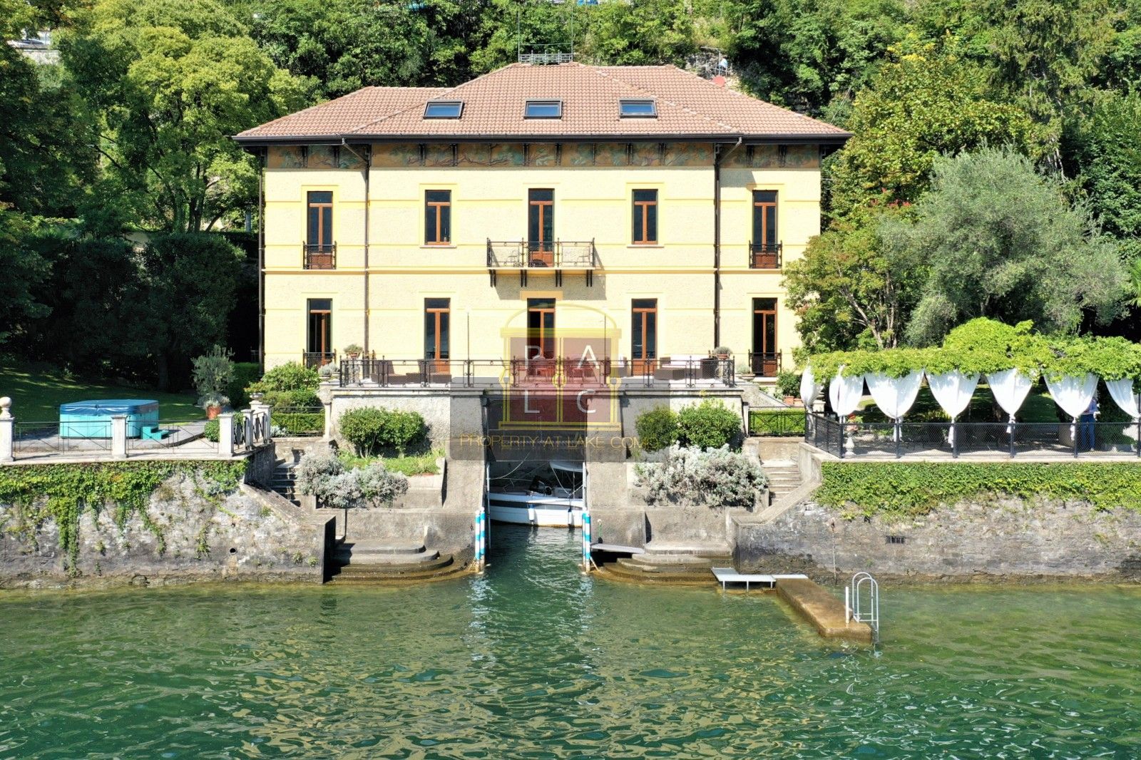 Images Villa aan de oever van het meer nabij Grand Hotel Villa d'Este