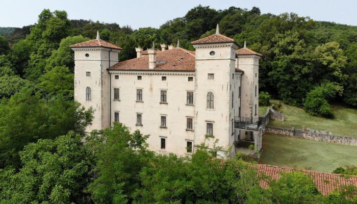Kasteel te koop Italië,  Italië