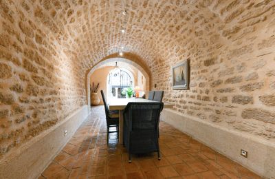Historisch pand te koop Vers-Pont-du-Gard, Occitanie, Foto 5/21