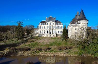 Kasteel te koop Loches, Centre-Val de Loire, Buitenaanzicht