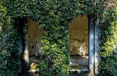 Historische villa te koop Longone al Segrino, Lombardije, Tuin