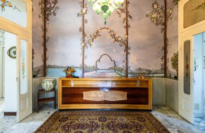 Historische villa te koop Longone al Segrino, Lombardije, Details