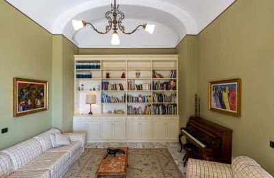 Historische villa te koop Longone al Segrino, Lombardije, Foto 12/37