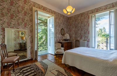 Historische villa te koop Longone al Segrino, Lombardije, Slaapkamer