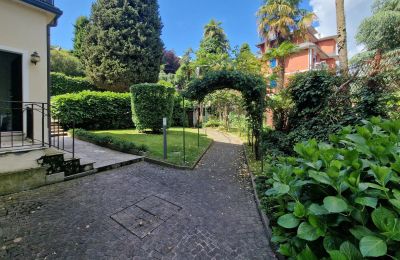 Historische villa te koop 28838 Stresa, Piemonte, Foto 37/45