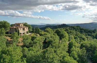 Landelijk huis te koop 06019 Preggio, Umbria, Foto 2/50