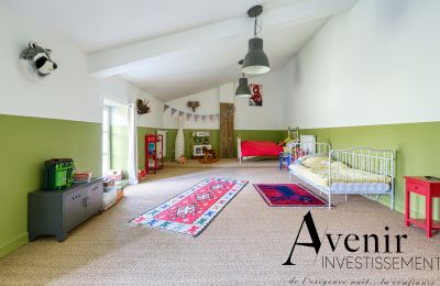 Landhuis te koop Vaugneray, Auvergne-Rhône-Alpes, Kinderkamer
