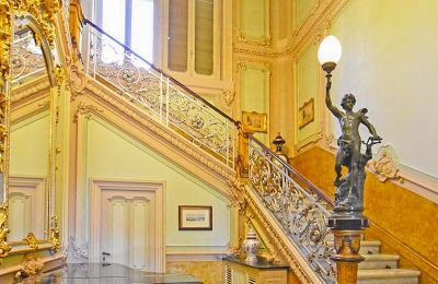 Historische villa te koop Ligurië, Trappenhuis