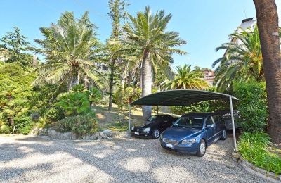 Historische villa te koop Ligurië, Eigendom