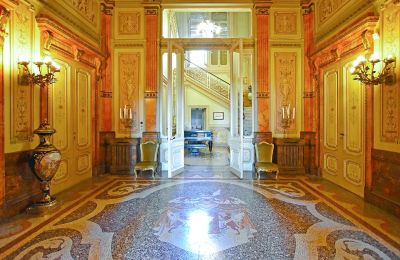 Historische villa te koop Ligurië, Ingangshal