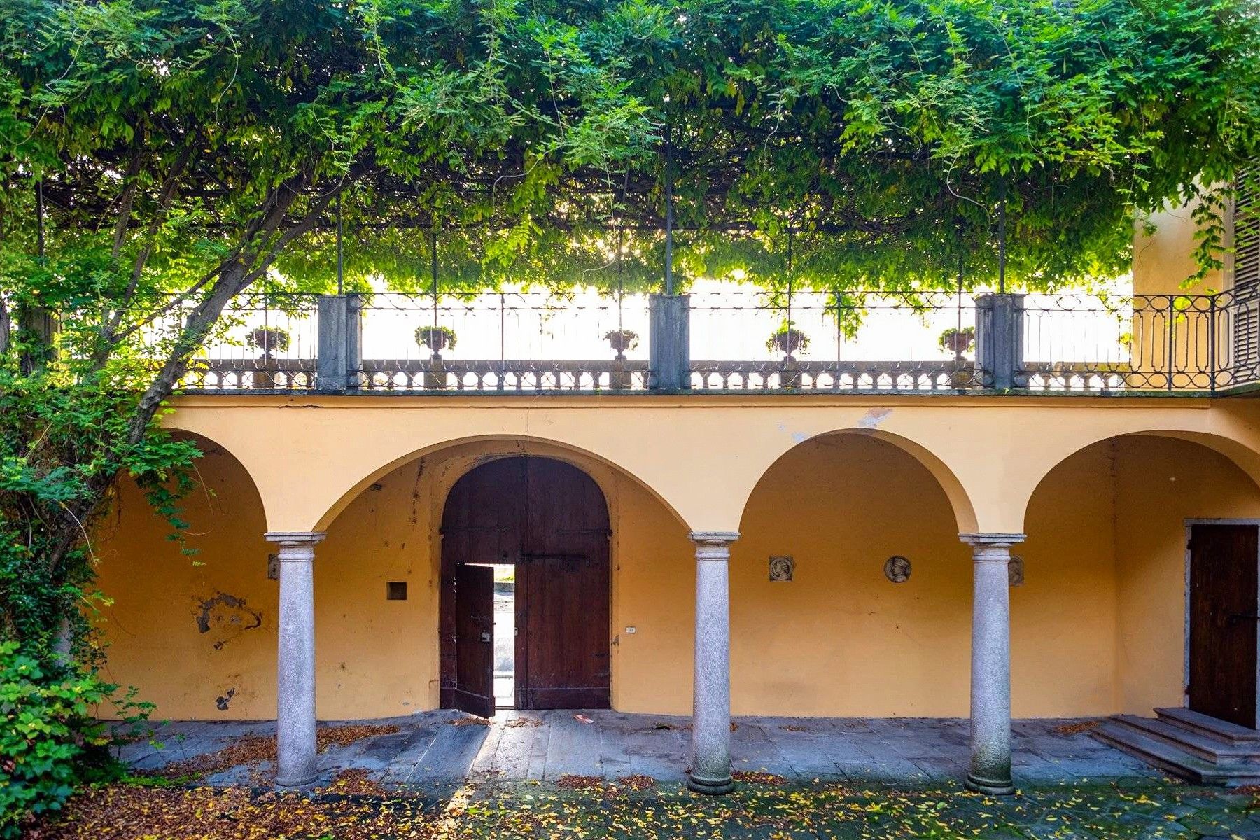 Images Villa De Fichard met Boutique-hotel aan het Lago Maggiore in Belgirate