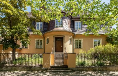 Historische panden, Representatief wonen en werken in Berlijn: Jugendstilvilla met gastenappartement en tuin