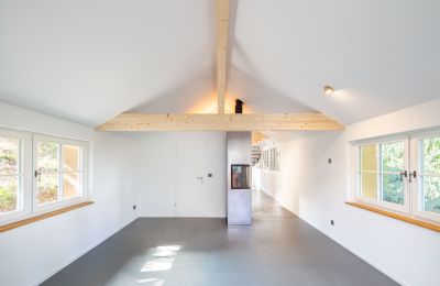 Historische villa te koop Biel/Bienne, Alpenstrasse 95, Bern/Berne, Wohnzimmer des Gästehauses mit Cheminée