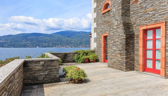 Historische villa te koop Verbania, Piemonte,  Italië