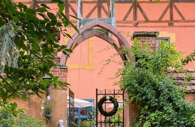 Burcht te koop 18513 Glewitz, Mecklenburg-Vorpommern, Burgeingang