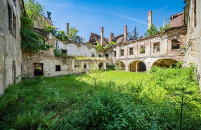 Kasteel te koop Vršovice, Zámek Vršovice, okres Louny, Foto 4/35