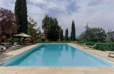 Burcht te koop Vicchio, Toscane, Zwembad