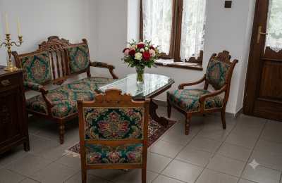 Landhuis te koop Koplotovce,  kaštieľ, Trnavský kraj, interier hlavná kúria