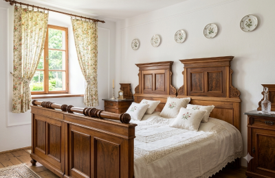 Landhuis te koop Koplotovce,  kaštieľ, Trnavský kraj, izba hlavná kúria