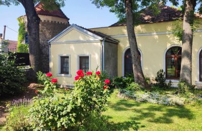 Landhuis te koop Trnavský kraj, okres Hlohovec, Koplotovce, Frídeský kaštieľ, Trnavský kraj, Hlavná kúria
