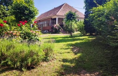 Landhuis te koop Trnavský kraj, okres Hlohovec, Koplotovce, Frídeský kaštieľ, Trnavský kraj, Vedľajšia kúria