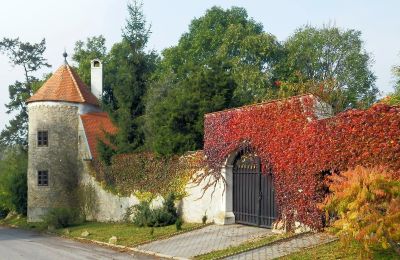 Landhuis Trnavský kraj, okres Hlohovec, Koplotovce