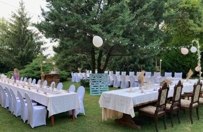 Landhuis te koop Trnavský kraj, okres Hlohovec, Koplotovce, Frídeský kaštieľ, Trnavský kraj, Nádvorie - svadba
