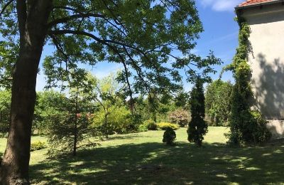 Landhuis te koop Trnavský kraj, okres Hlohovec, Koplotovce, Frídeský kaštieľ, Trnavský kraj, Park