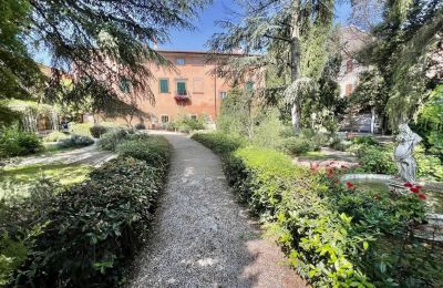 Historische villa te koop Montecalvoli, Toscane, Buitenaanzicht