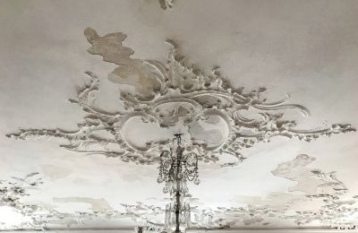 Historisch vastgoed, Kasteel met renovatiebehoefte in het Taubertal