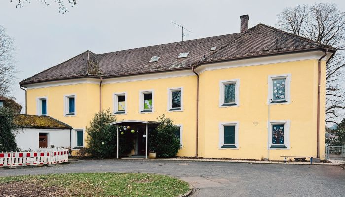 Kasteel te koop 92237 Sulzbach-Rosenberg, Bayern,  Duitsland