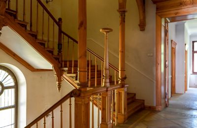 Kasteel te koop Kowary, Senatoryjna 1, Neder-Silezië, Groot trappenhuis