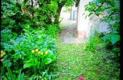 Historisch huis te koop Izbica Kujawska, Toruńska 9, Koejavië-Pommeren, ogród za pomieszczeniem gospodarczym