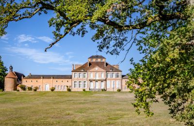 Kasteel te koop Nevers, Bourgogne-Franche-Comté