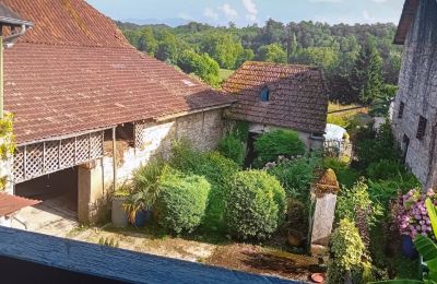 Historisch pand te koop Lasseube, Nouvelle-Aquitaine, Tuin