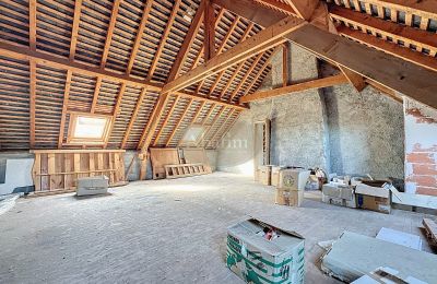 Historisch pand te koop Bagnères-de-Bigorre, Occitanie, Zolder