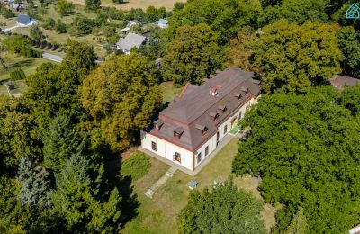 Landhuis te koop Rakovec nad Ondavou, Košice-regio, Eigendom