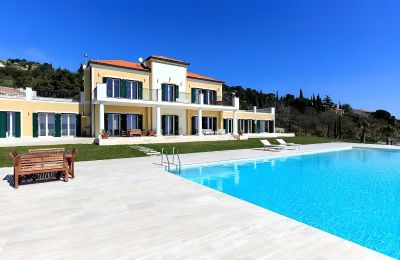 Historische villa Cipressa, Ligurië