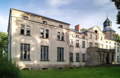 Historische panden, Landhuis met historische interieurs in West-Pommeren