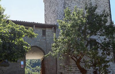 Historische toren te koop 27050 Val di Nizza, Lombardije, Foto 1/10