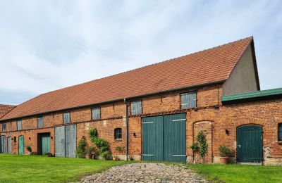 Landhuis te koop Brandenburg, Bijgebouw
