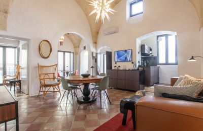 Herenhuis Oria, Puglia