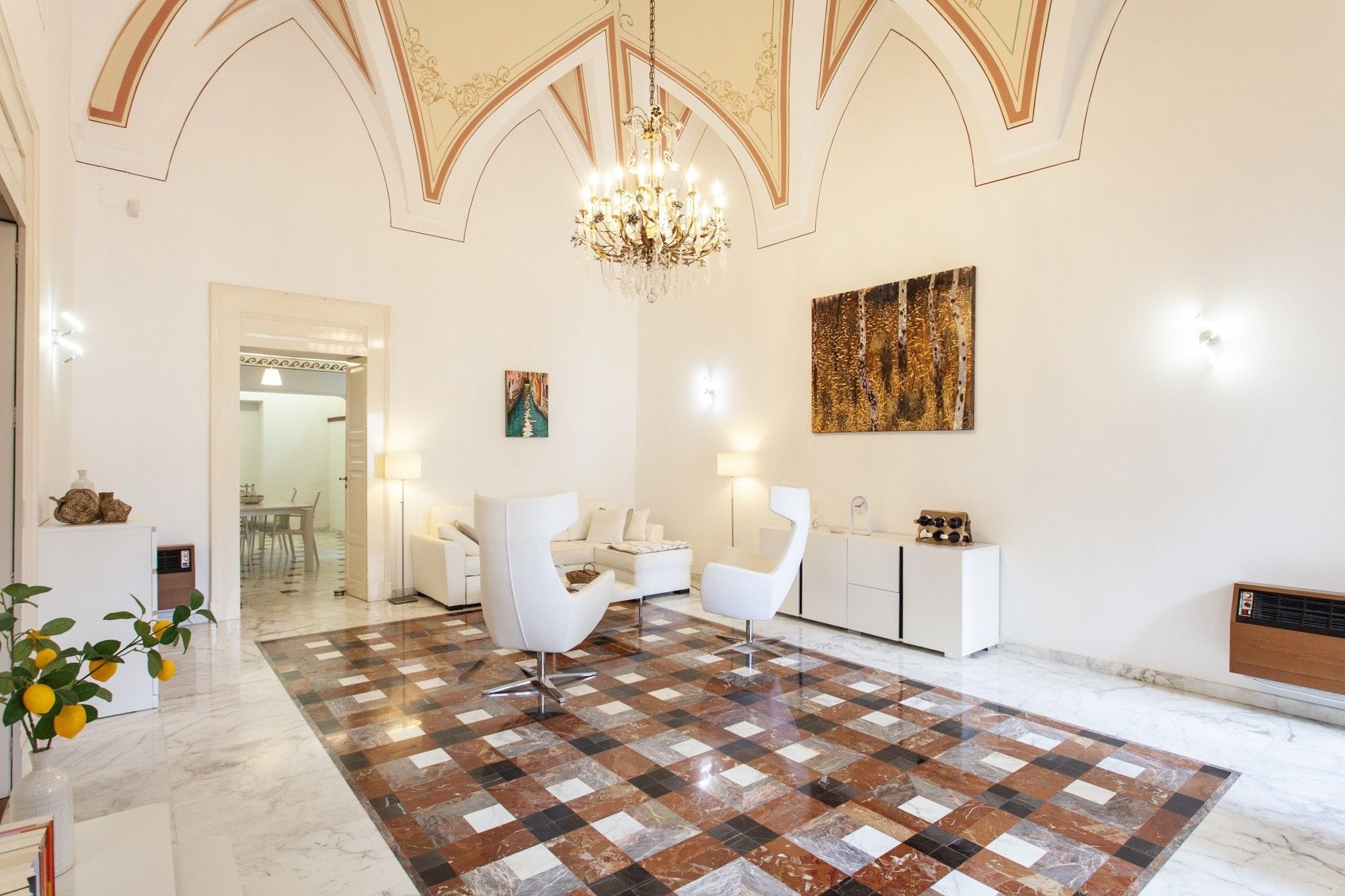 Images Huis te koop in Oria, 4 slaapkamers, privétuin en garage