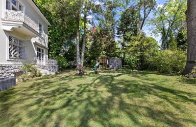 Historische villa te koop Währing, Wenen, Der parkähnliche Garten mit altem Baumbestand