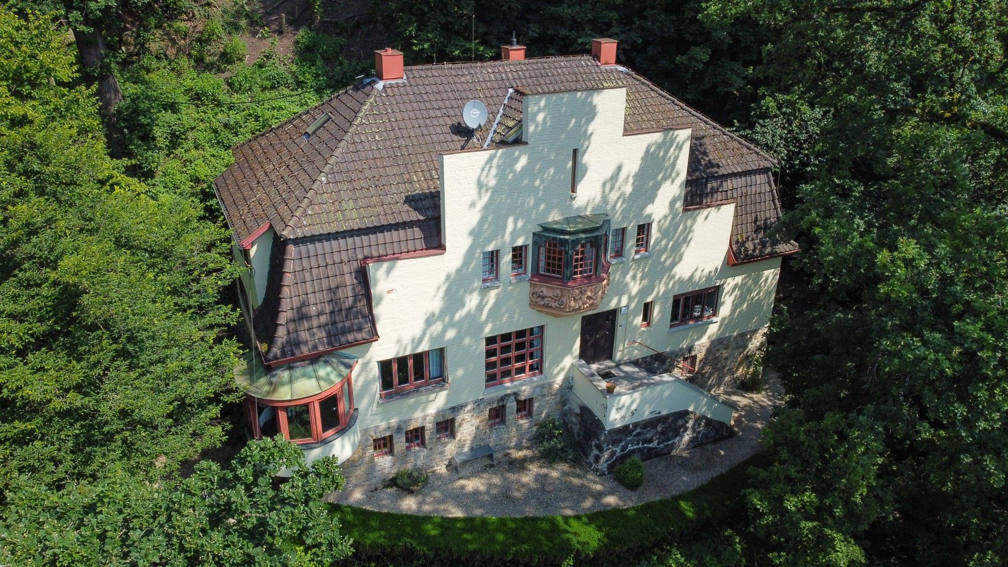 Images Vrijstaande historische villa in panoramische toplocatie in Schwäbisch Gmünd