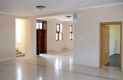 Landhuis te koop Nógrád vármegye, Ingangshal