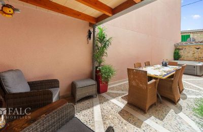 Herenhuis te koop Calvià, Balearen, Binnenplaats